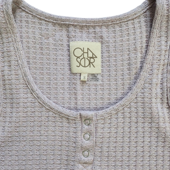 Chaser Sparkle Thermal Henley Tank - Picture 5 of 5